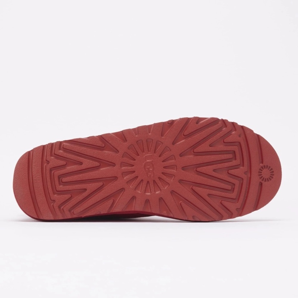 UGG Neumel Boots in Bold Red - Picture 4 of 12